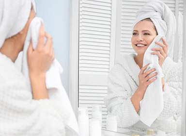 Microfiber faciem linteum beneficia